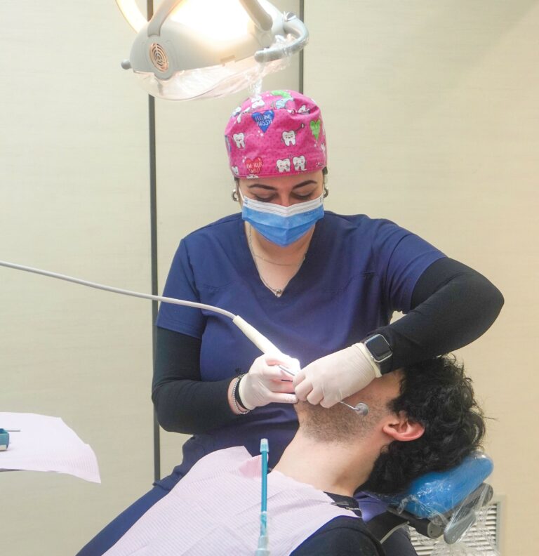 parodontite e pulizia dei denti